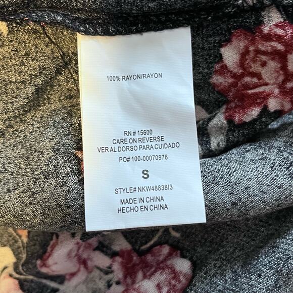 Rewind Off Shoulder Peasant Blouse - Size S - Picture 5 of 5